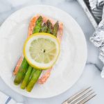 Baked-Salmon-and-Asparagus-Foil-Packets